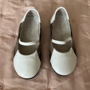 Burberry ballet flats